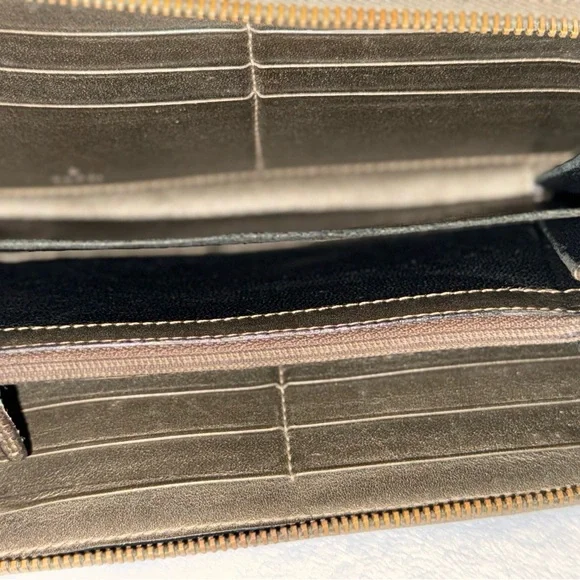 Authentic GUCCI Wallet Reseller Bundle - Picture 14 of 14